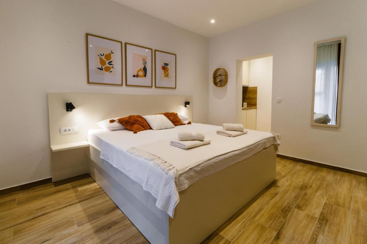 Apartments Kiwi Dubrovnik Exterior photo